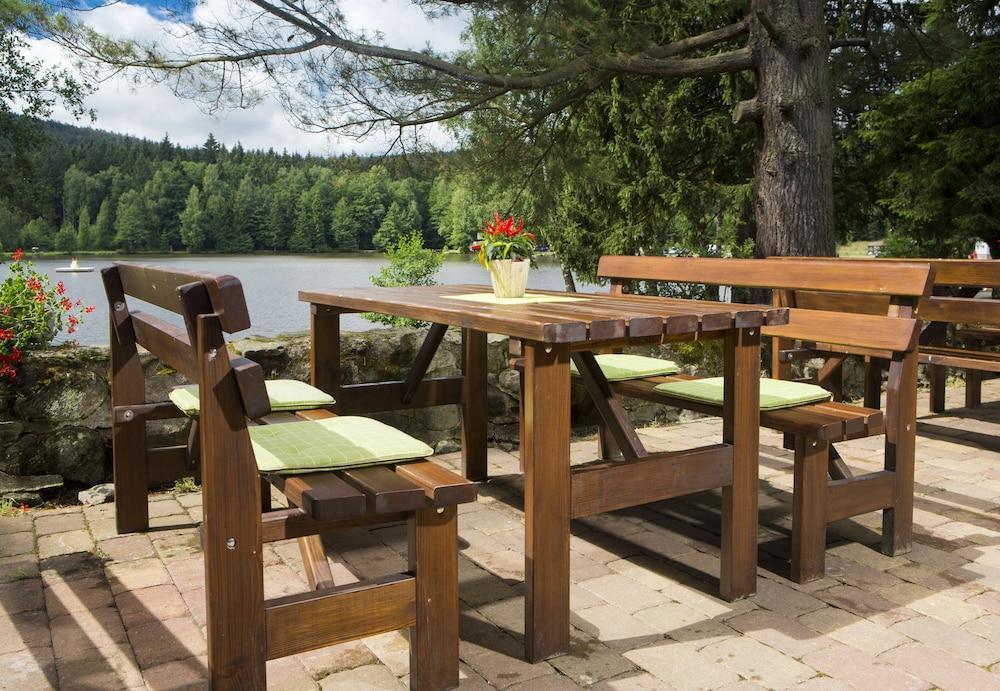 Orea Resort Devet Skal Vysocina Sněžné Екстериор снимка