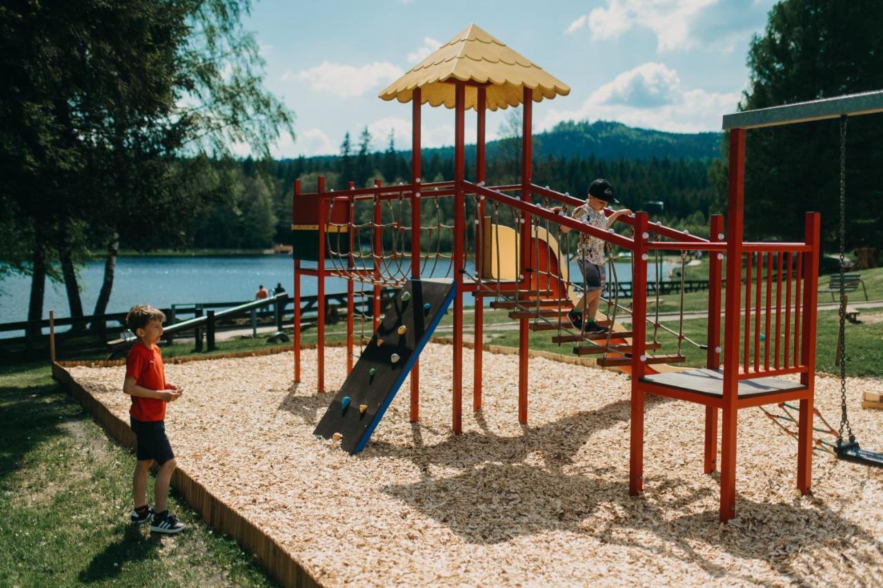 Orea Resort Devet Skal Vysocina Sněžné Екстериор снимка