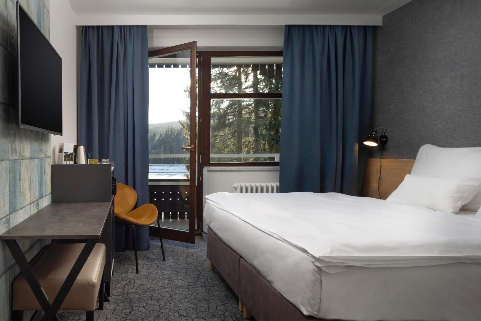 Orea Resort Devet Skal Vysocina Sněžné Екстериор снимка