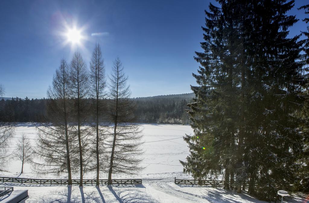 Orea Resort Devet Skal Vysocina Sněžné Екстериор снимка