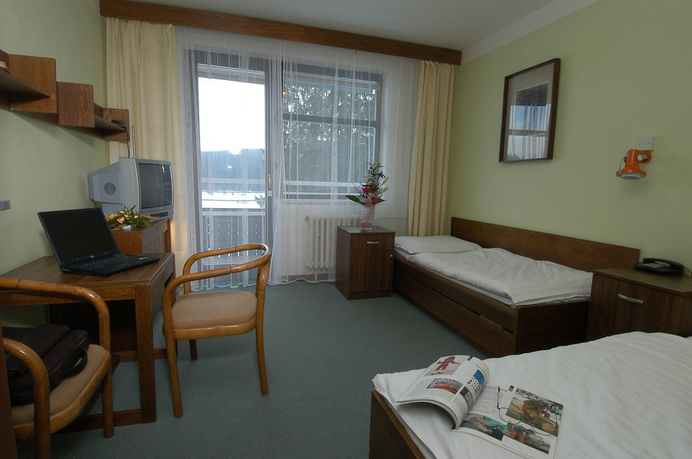 Orea Resort Devet Skal Vysocina Sněžné Екстериор снимка